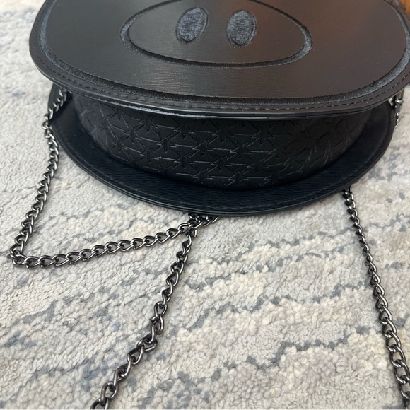 Jeffree Star X Shane Dawson Black Pig Cross Body Purse with Chain Strap - Picture 10 of 11